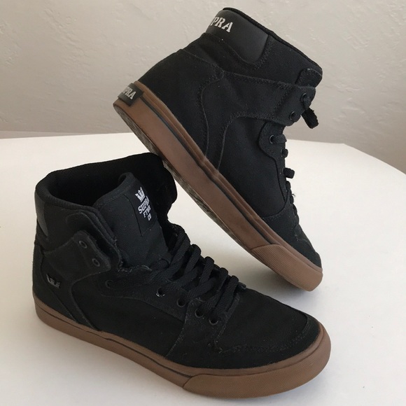 Supra Black High Tops Tan Sole Y5 Eur 